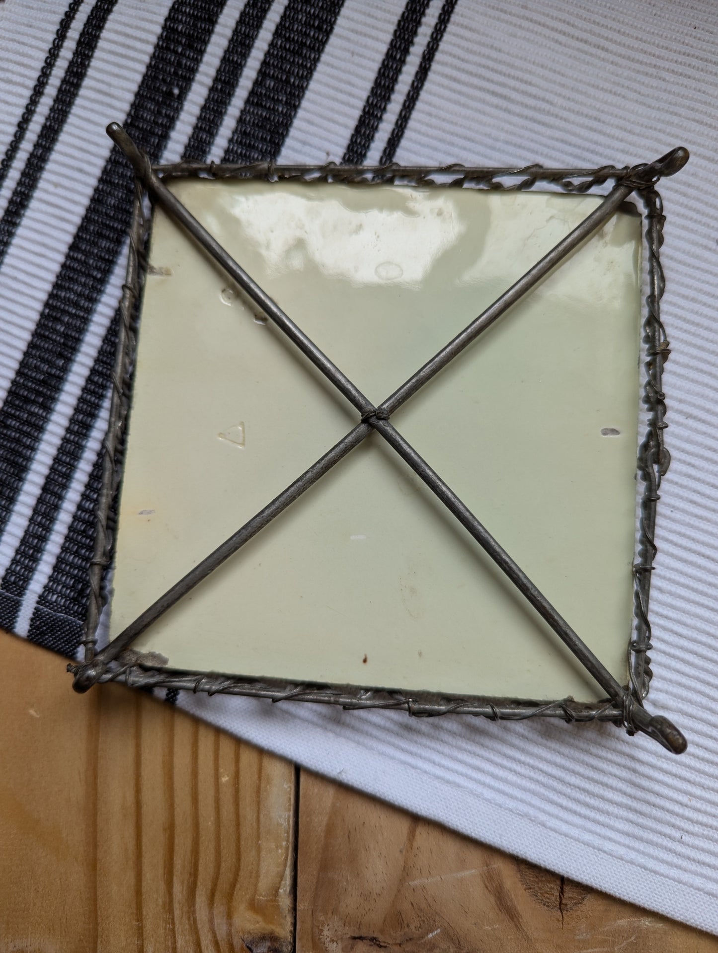 Green Trivet/Hot Plate