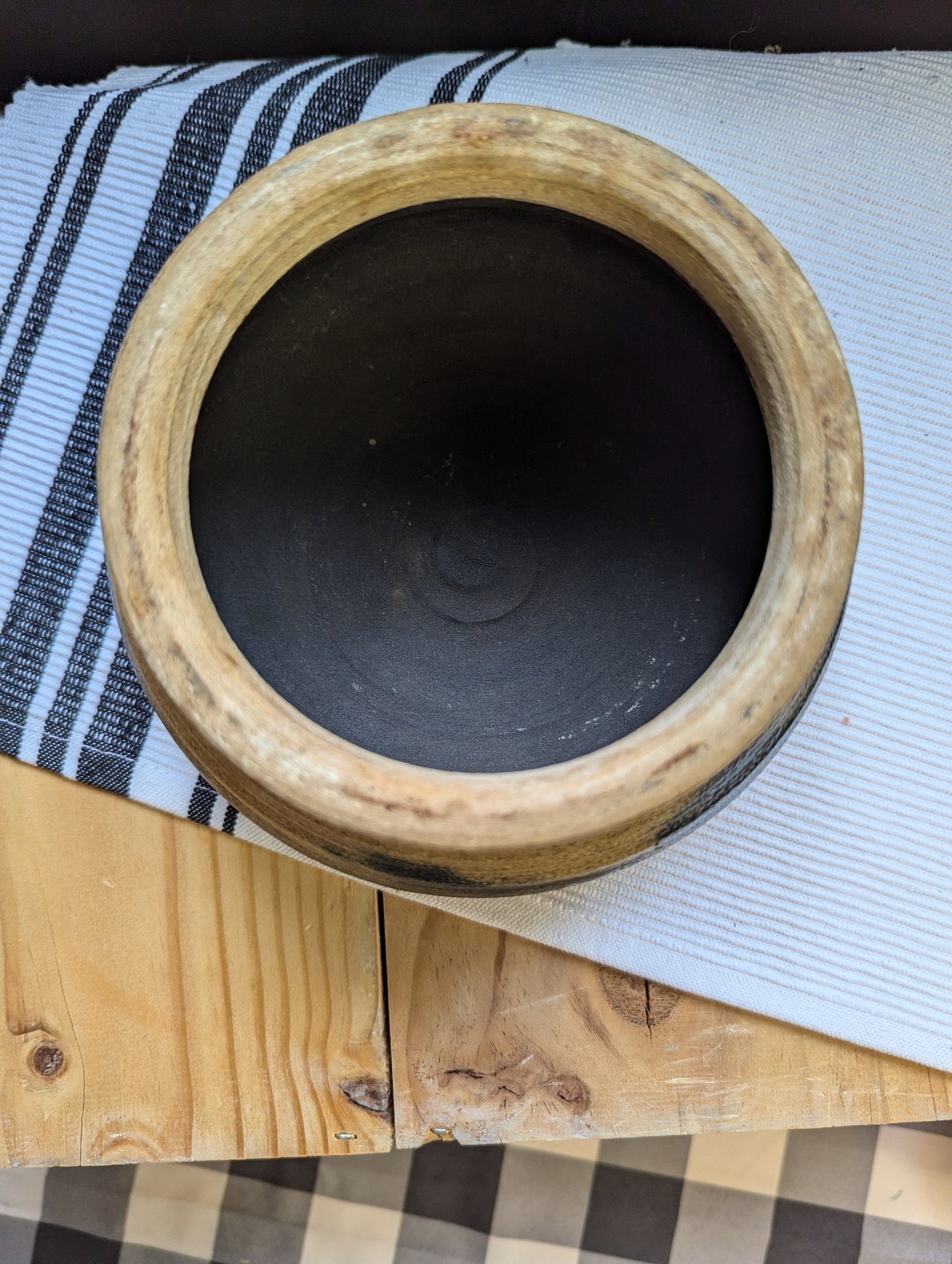 Earthenware Plant Pot