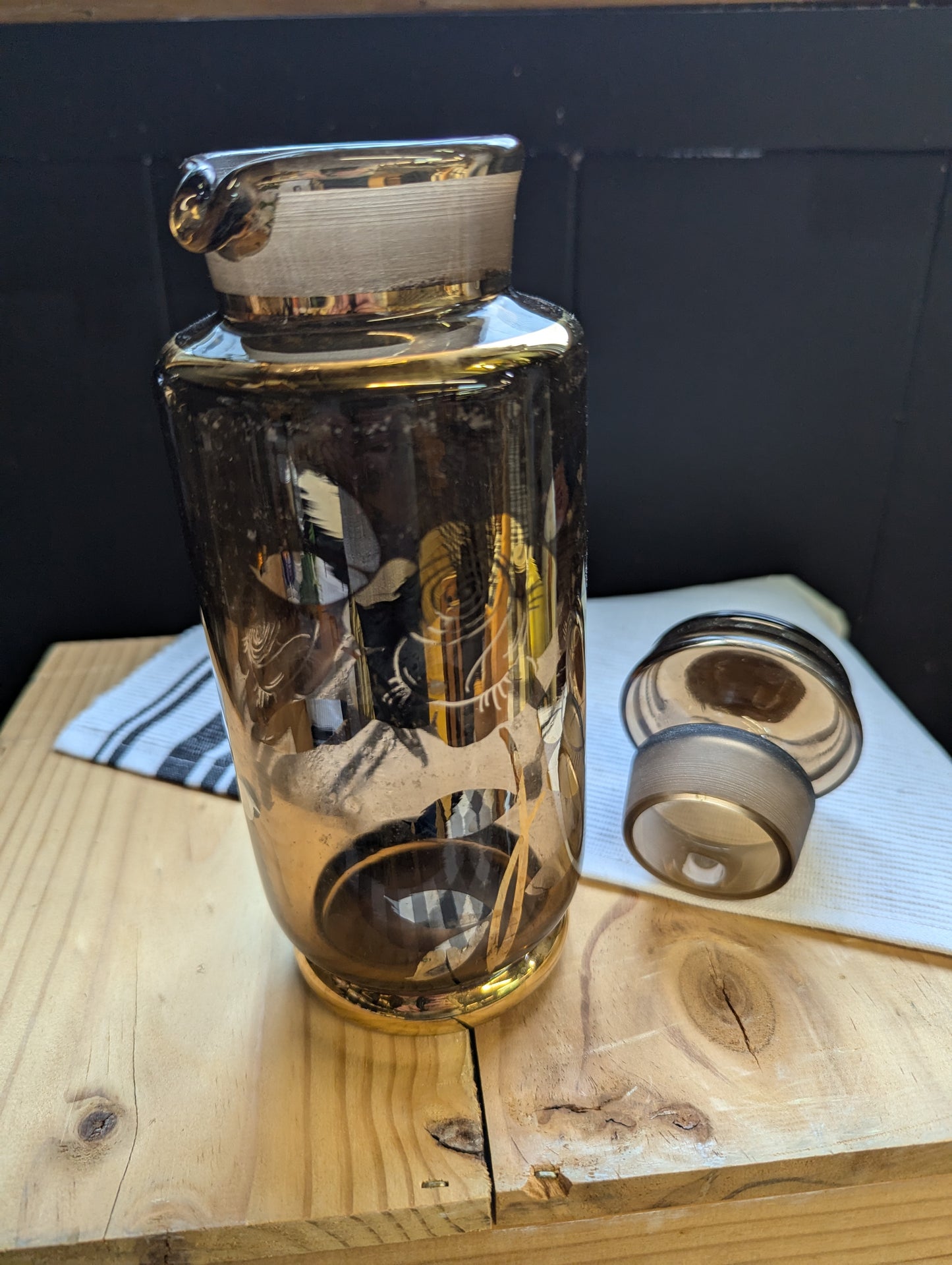 Decanter with Stopper Lid