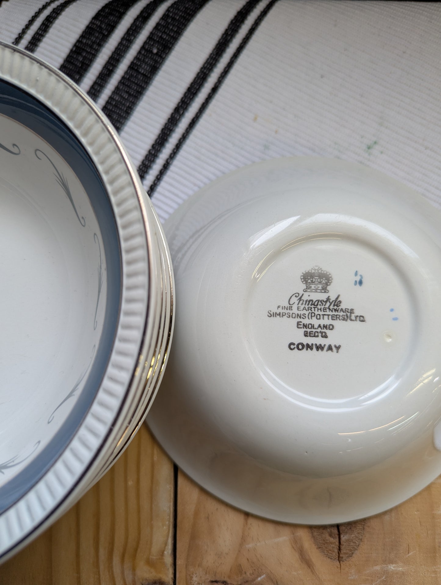 Simpson's Pottery Cereal Bowl in Conway Pattern