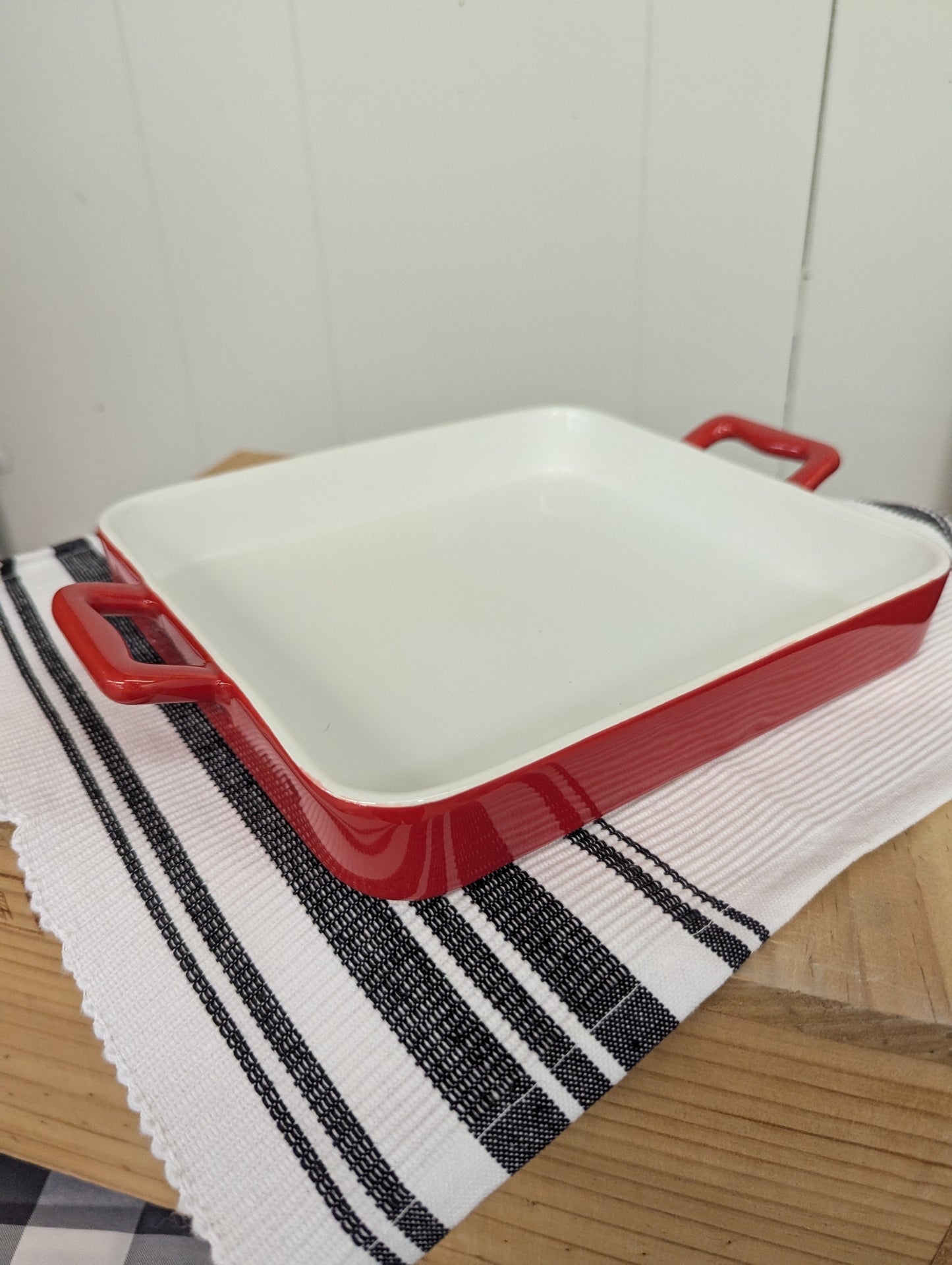 Red Shallow Casserole or Brownie Dish