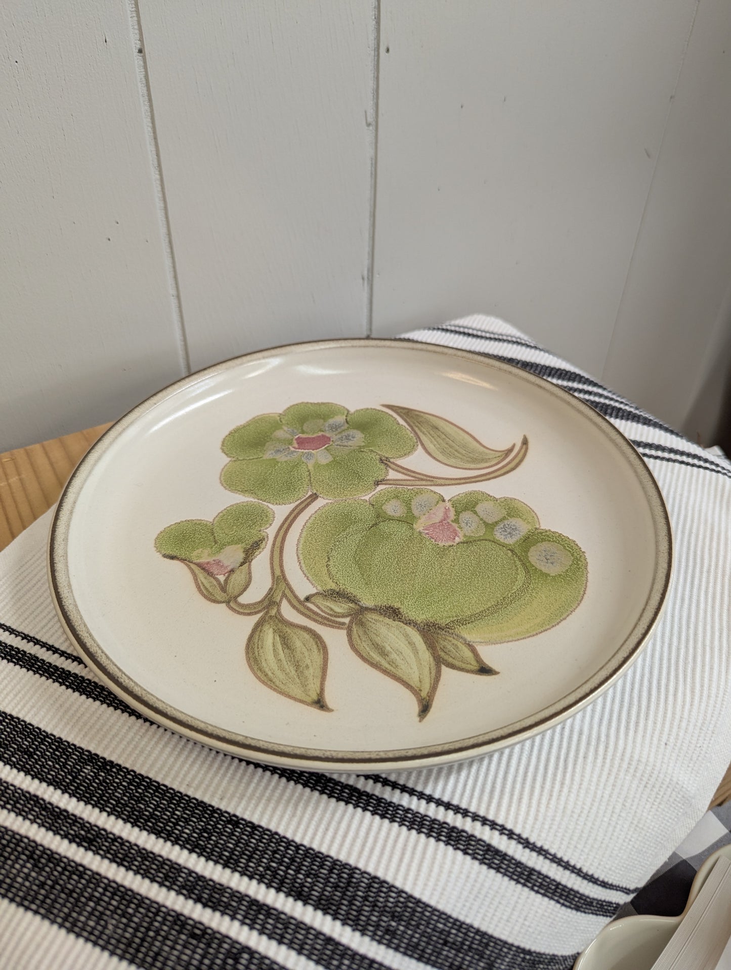 Denby Langley Troubador Stoneware Dinner Plate
