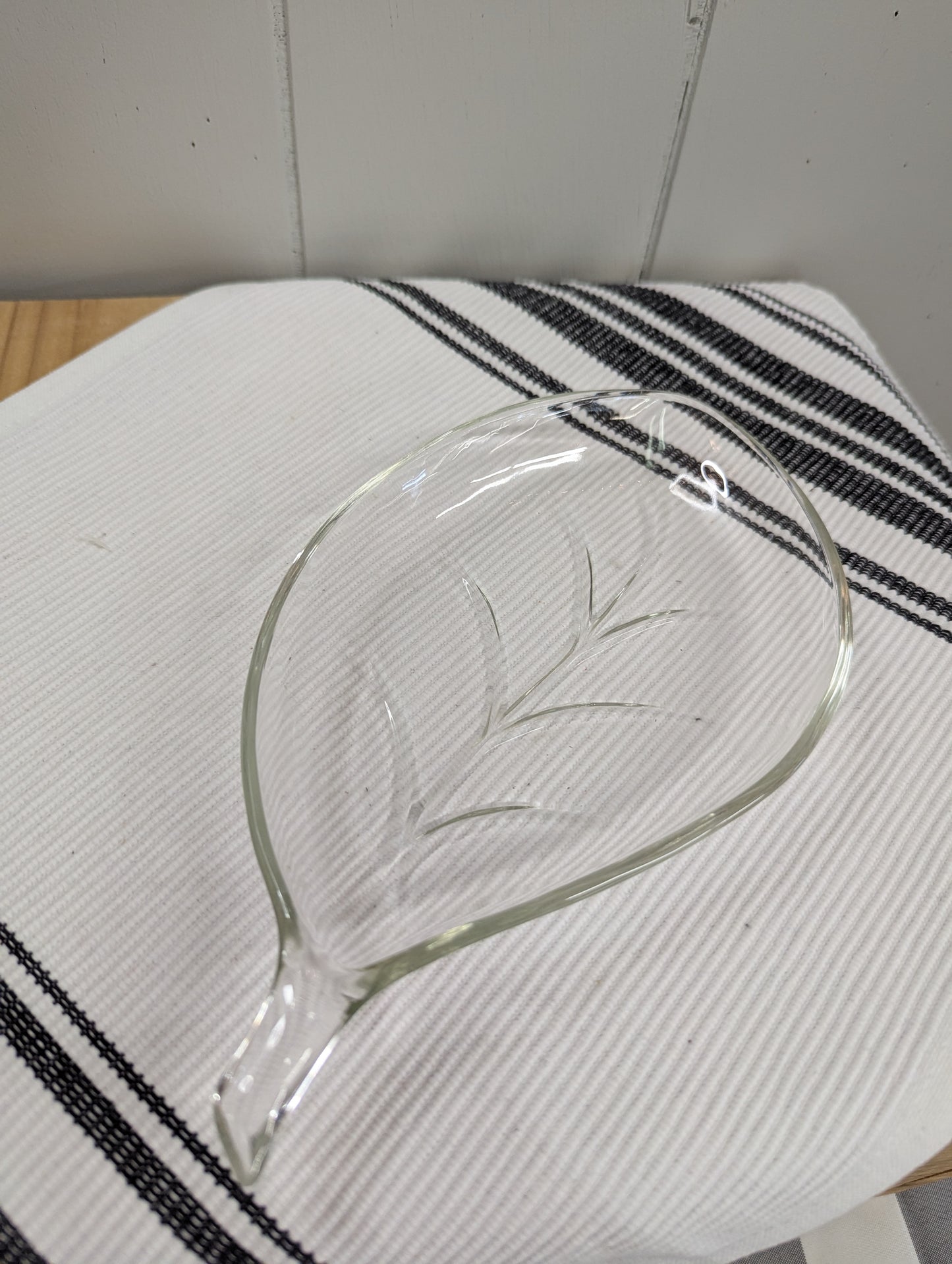Glass Leaf Dish