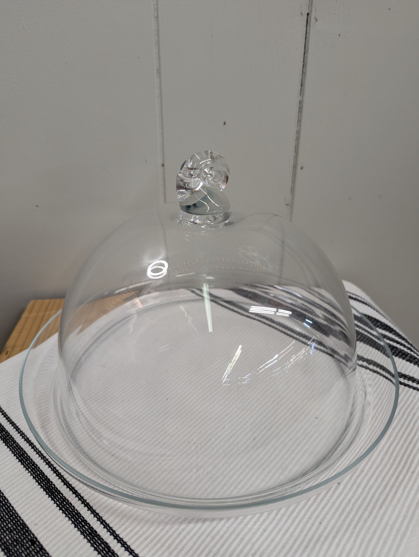 Cake Plate with Domed Lid