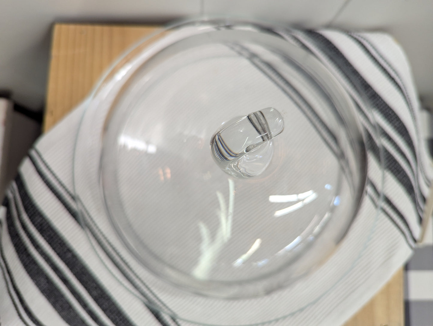 Cake Plate with Domed Lid