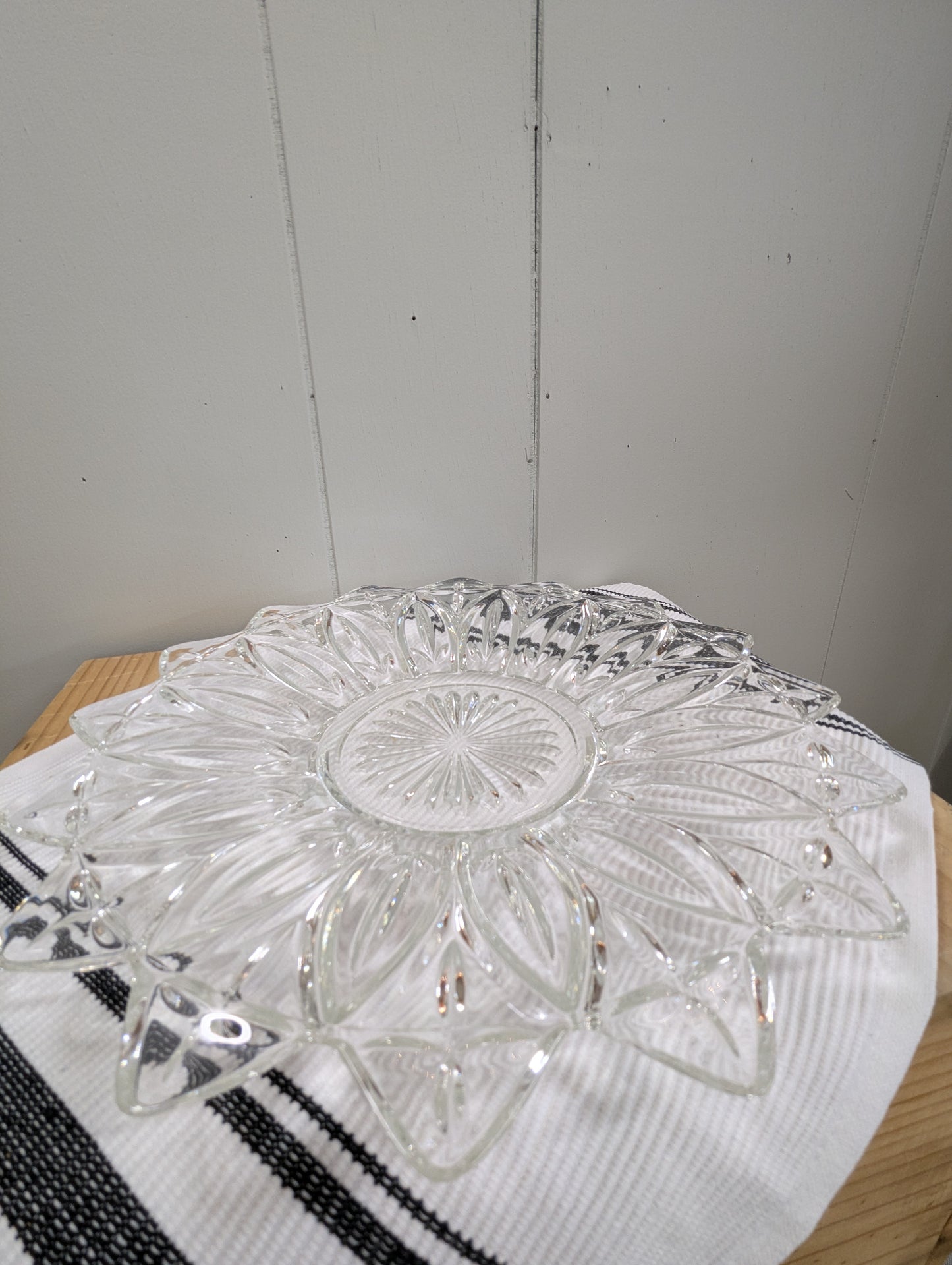 Federal Glass Petal Pattern Platter