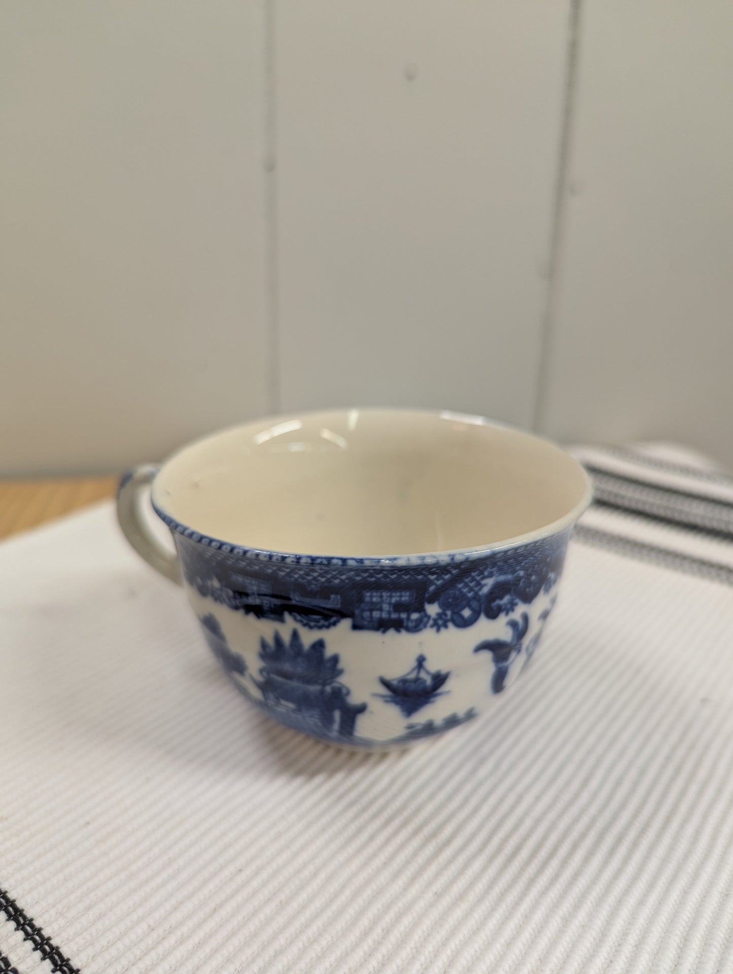 Blue Willow Teacup