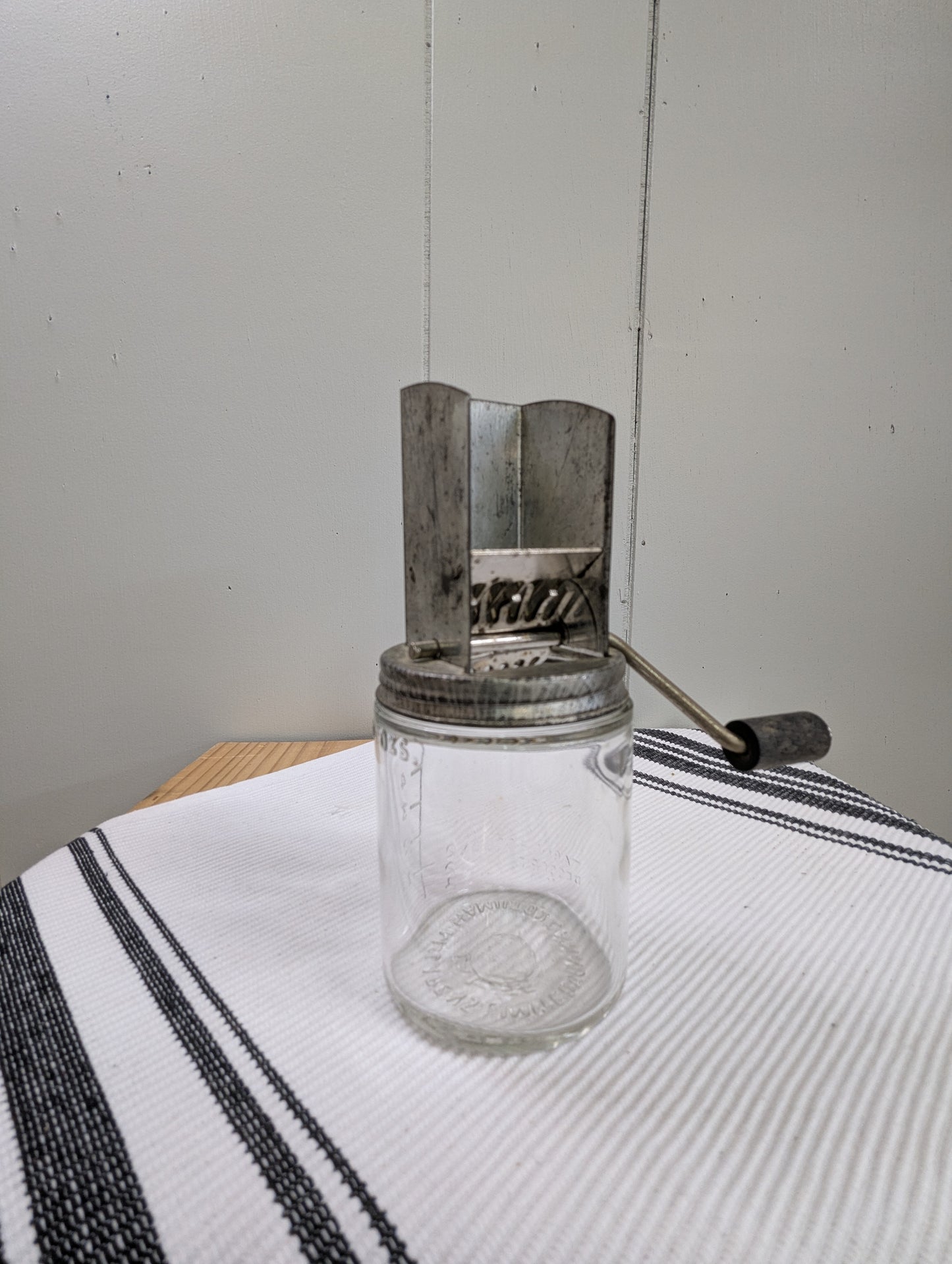 Nut Grinder with Small Glass Jar