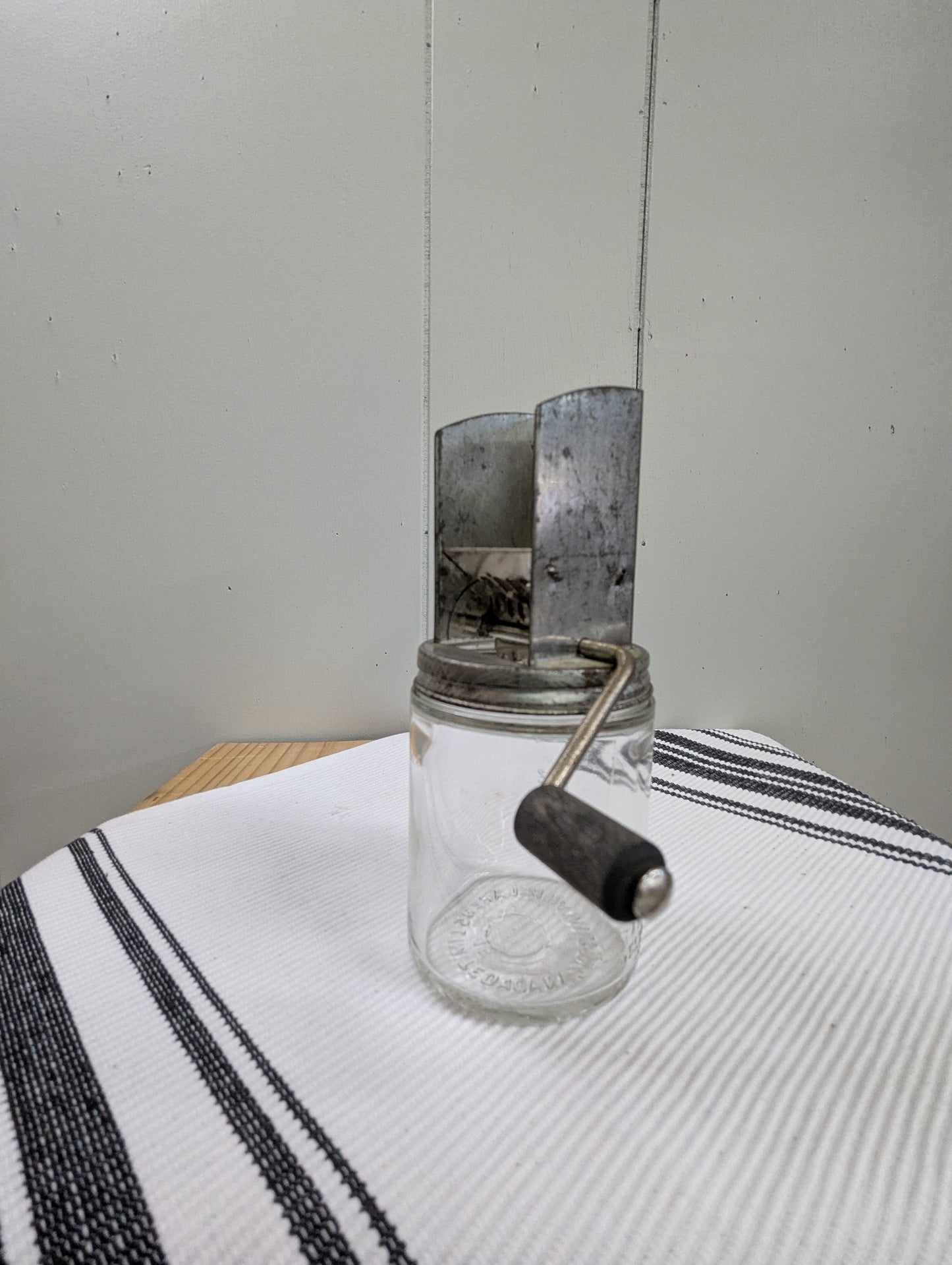 Nut Grinder with Small Glass Jar