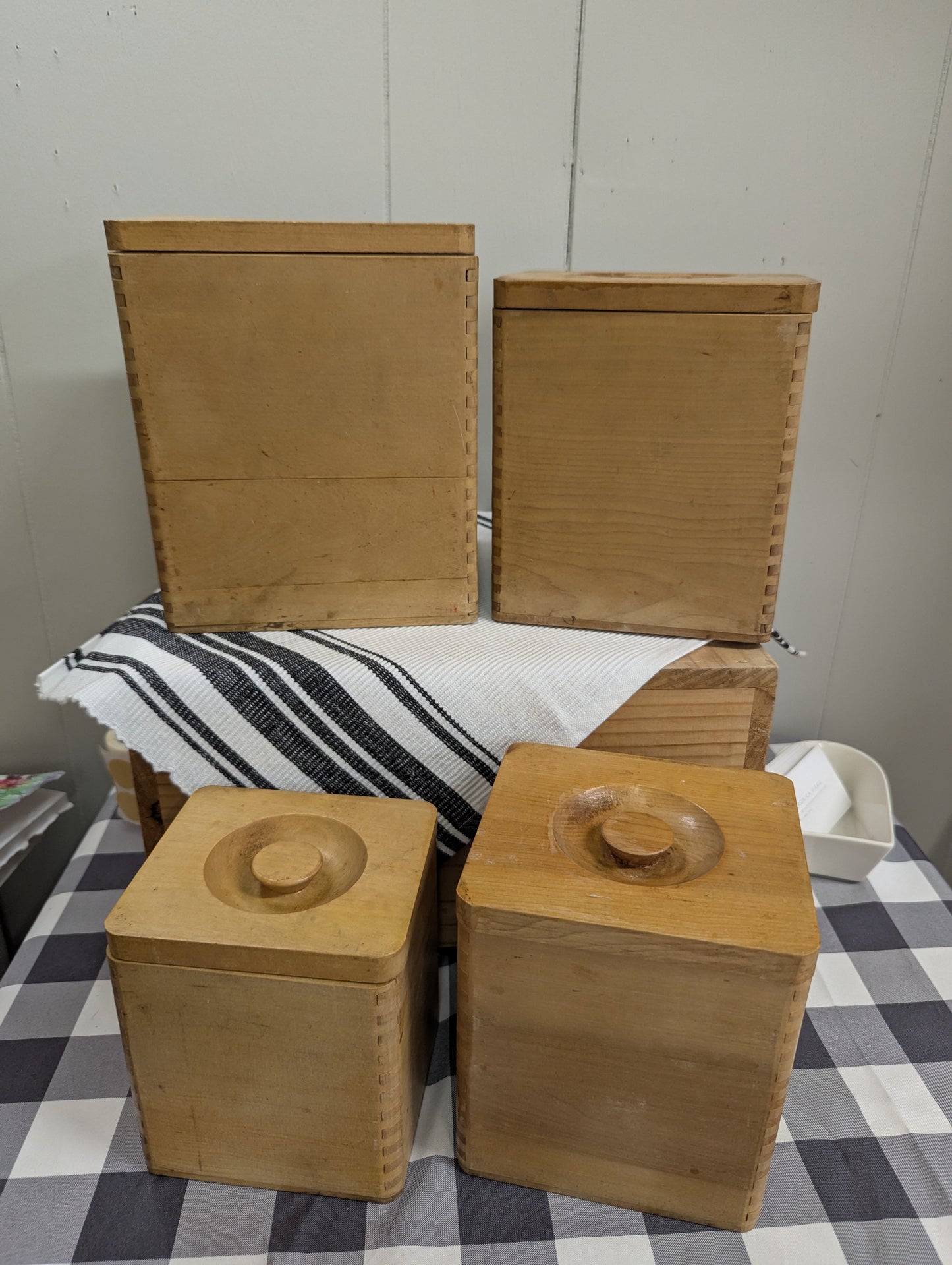 Set of 4 Rooster Canisters