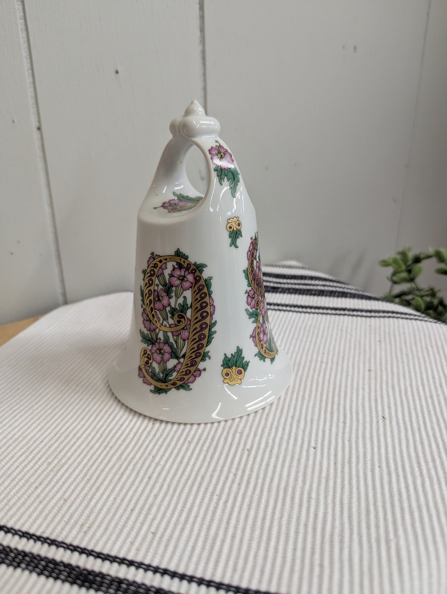 1982 Porcelain Hutschenreuther Bell