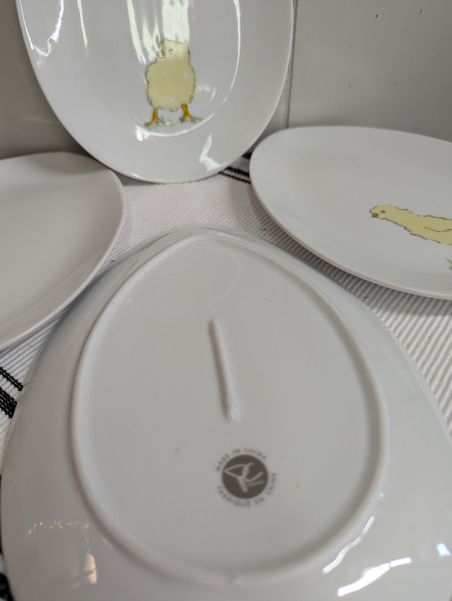 Egg Shaped Chick Plates