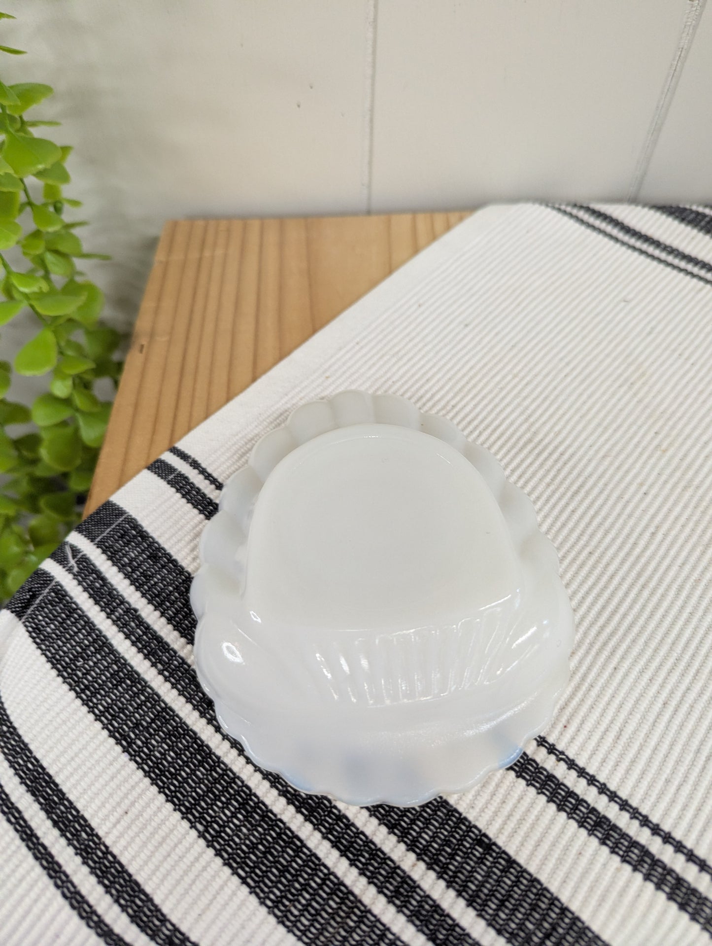 Small Shell Trinket Dish