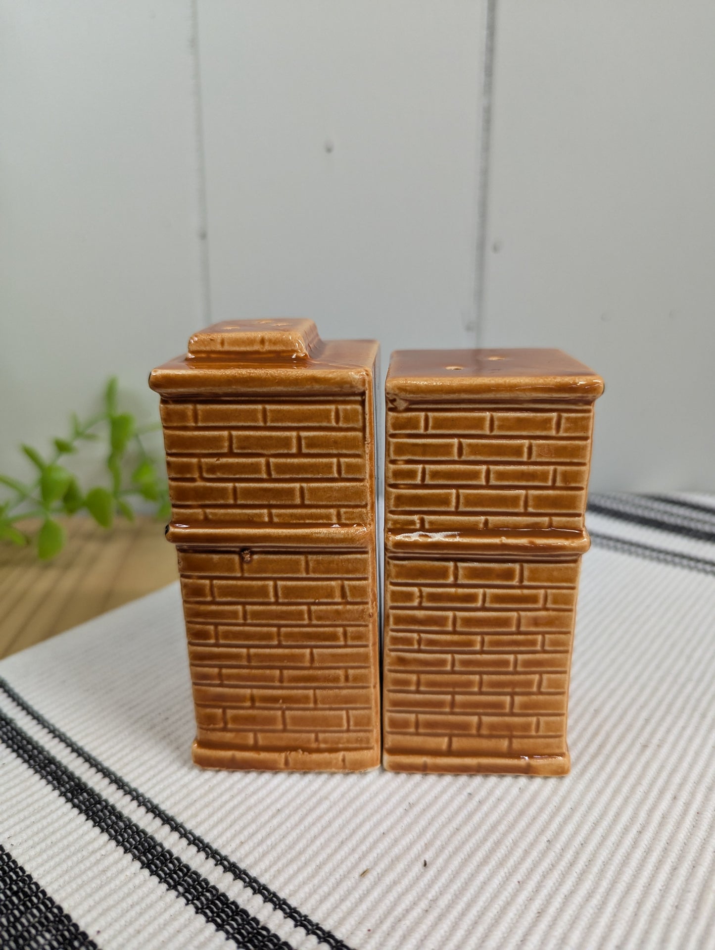 Western Style Police and Bank Building Salt and Pepper Shakers