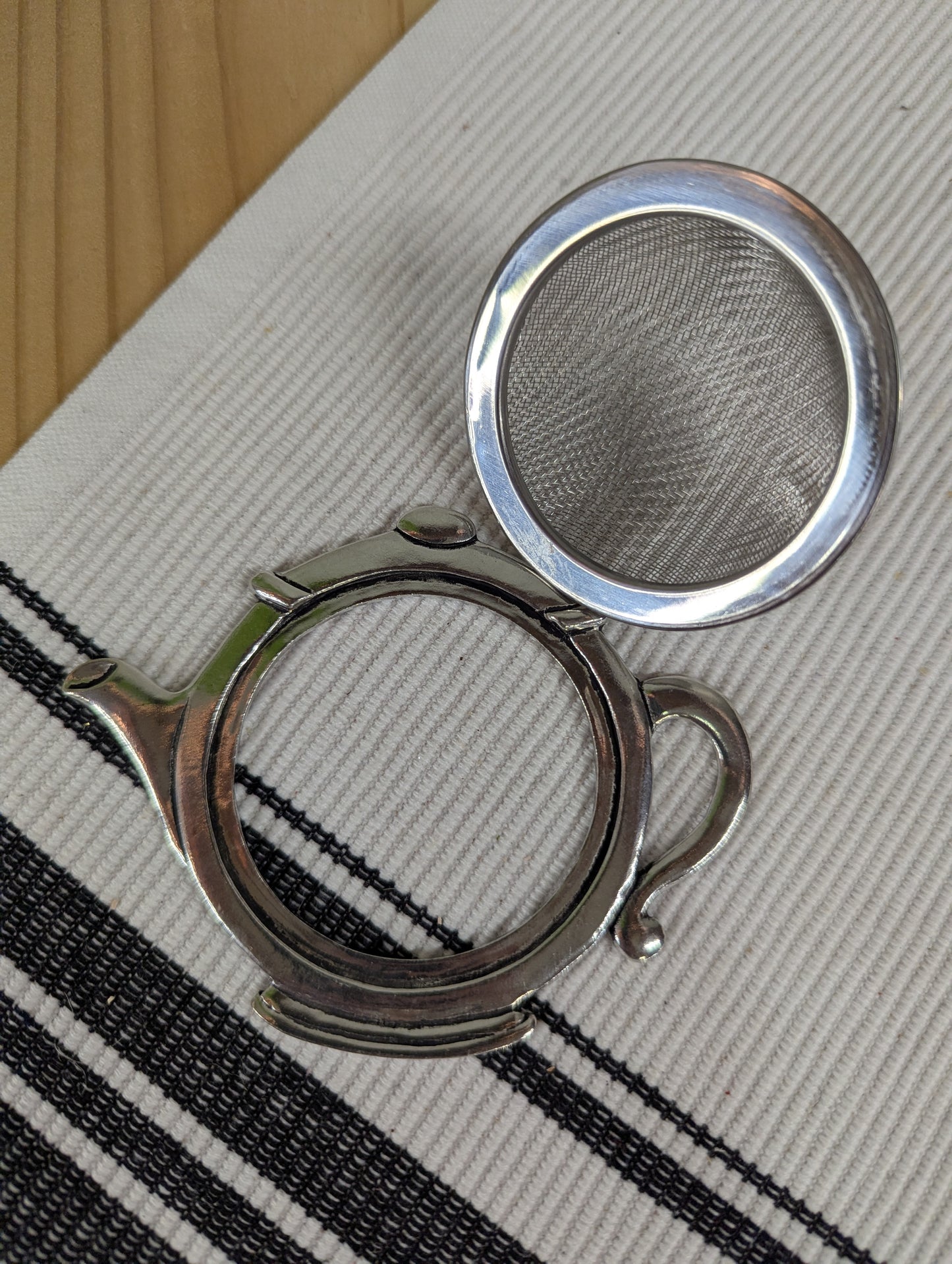 Teapot Pewter Tea Strainer