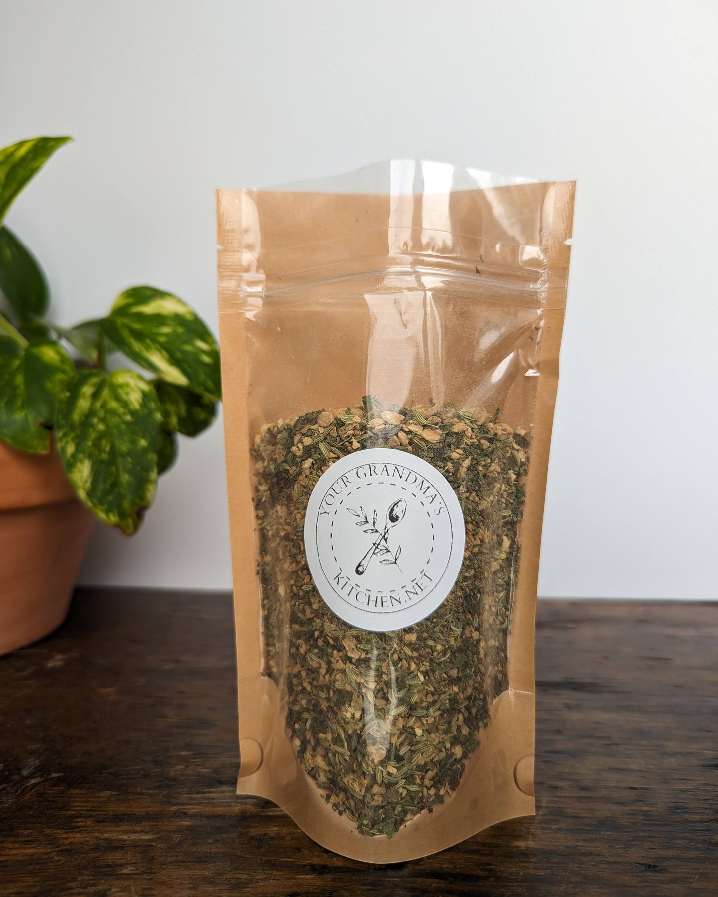 GG's Ginger loose leaf herbal tea, front pouch.