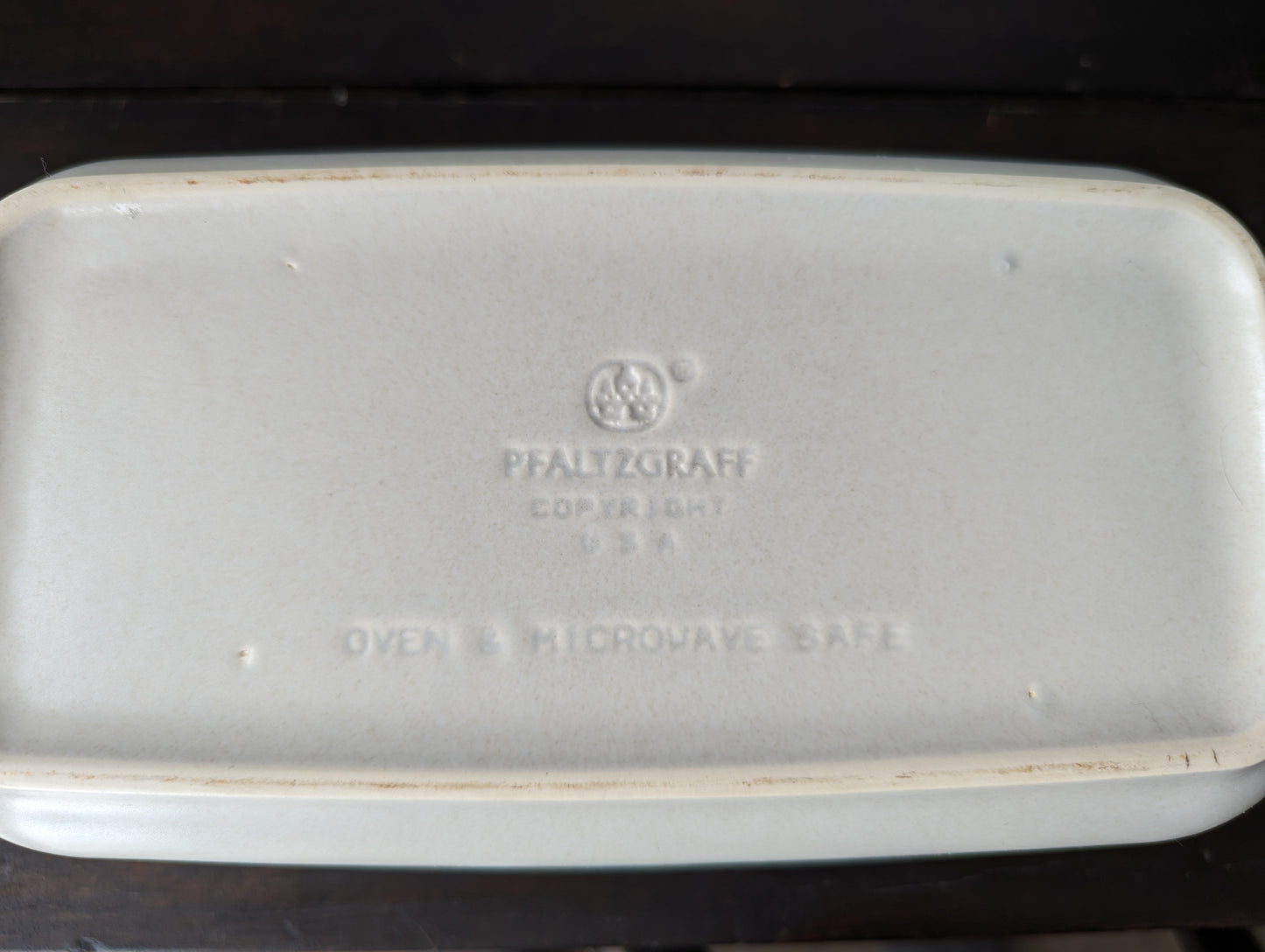 Pfaltzgraff Yorktowne Stoneware Loaf Dish