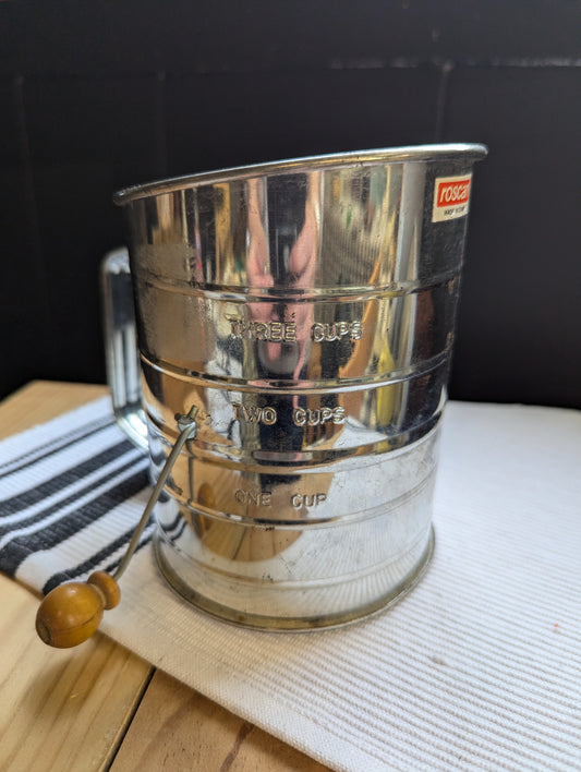 Flour Sifter