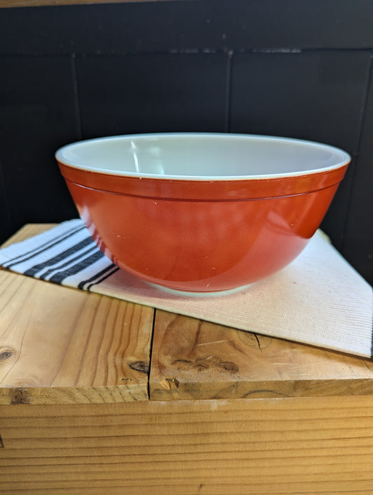 Pyrex 403 Mixing Bowl