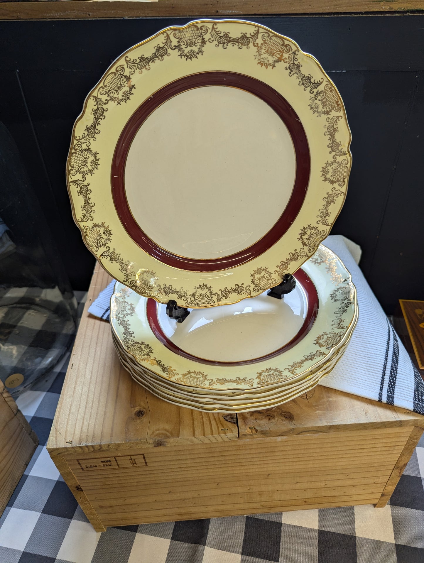 Burslem "Miswinter" Side Plates