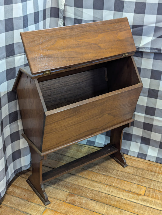 Standing Sewing Box