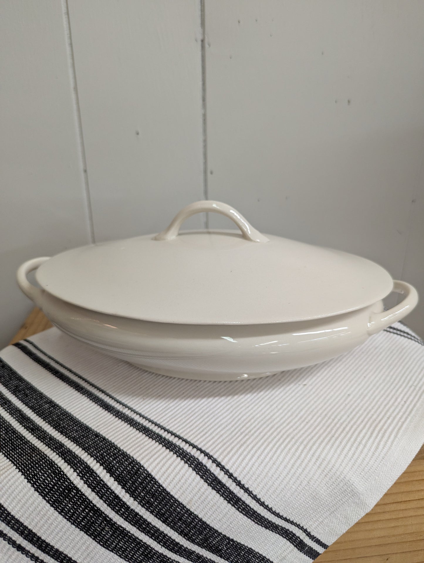 Lidded Casserole Dish