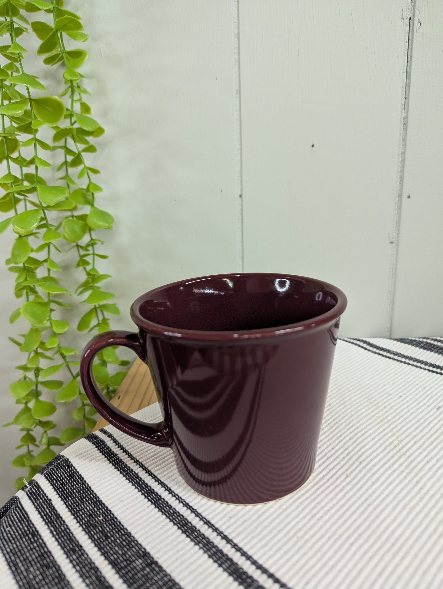 California Pantry Cranberry Mug