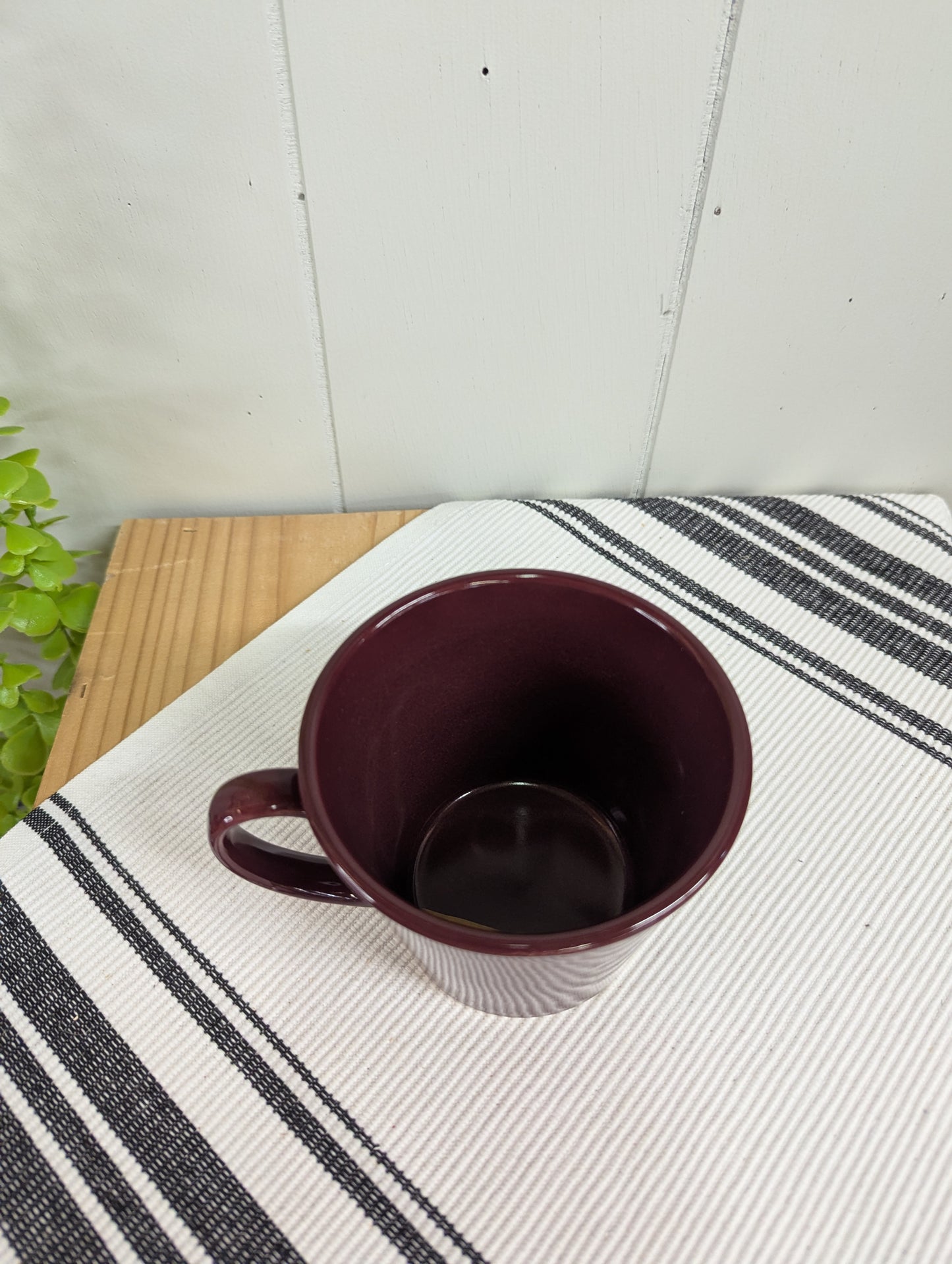 California Pantry Cranberry Mug