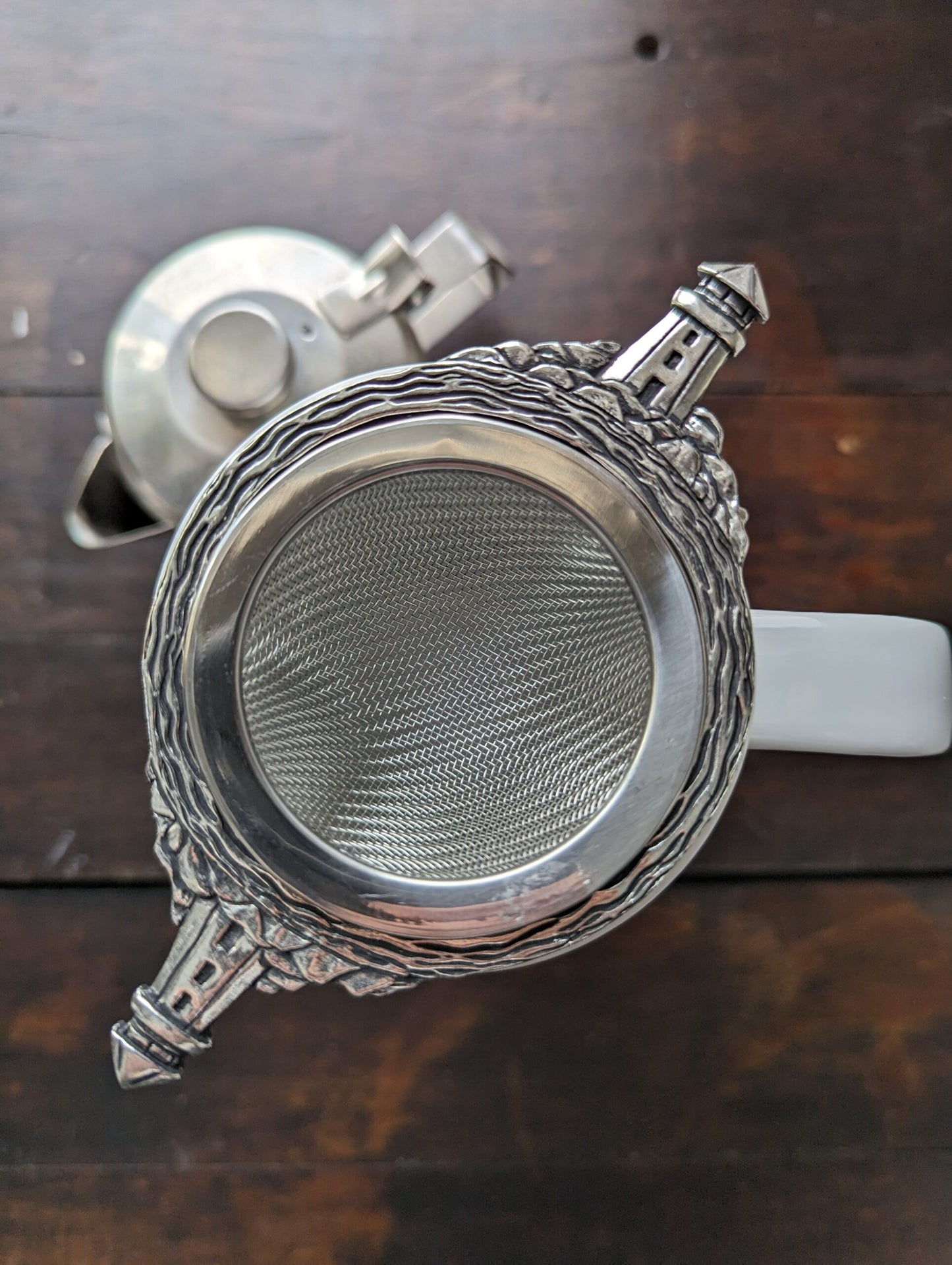 lighthouse tea strainer